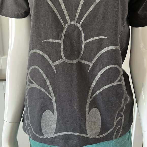 H&M Disney Daisy Duck Tee - Picture 7 of 7